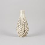 1130 1145 VASE